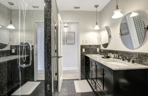 Riviera - Canal Views, Pool, & Work Friendly. - Foto 28