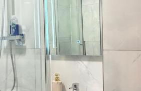 Modern 1 bed super fast WiFi - Foto 13