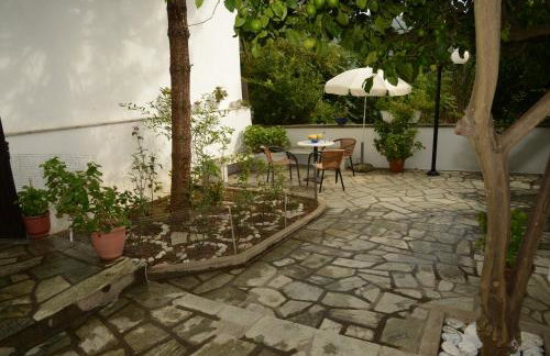 Sofia's Garden by Booking Kottas - Foto 39