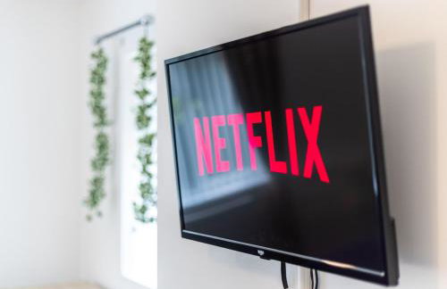 Elegant 3 Bedroom Detached House By Your Lettings Short Lets & Serviced Accommodation Peterborough With Free WiFi & Parking - Foto 18