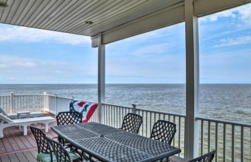 Waterfront Sanctuary w/ Panoramic Bay Views! - Foto 24