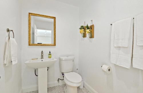 Your Stylish Getaway to Desert Fun and Relaxation - Foto 33