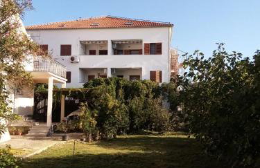 Casa Trussardi - Photo 27