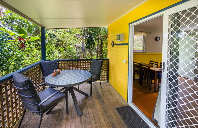 Safety Beach Ocean Bungalows - Photo 20