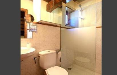 Casa de piedra y madera vistas a montañas y prados - Foto 27