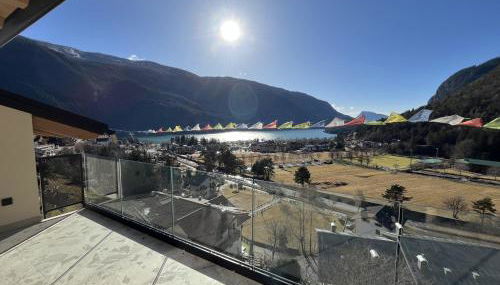 Dolomiti Lake View Apartments - Foto 1