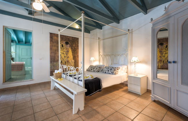 Sarakino The House of Literature - Photo 3