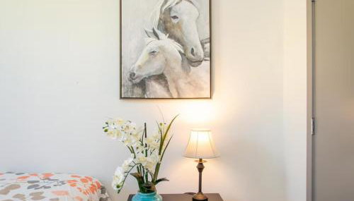 Charming 3 Bedroom Apartment with Pool Near San Diego Convention Center - Foto 4