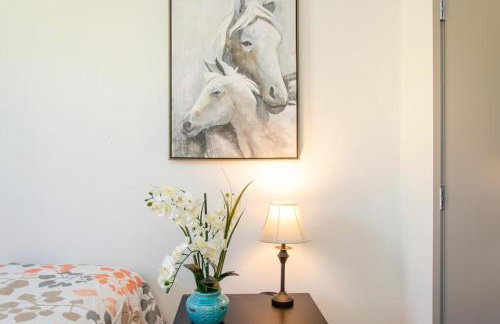 Charming 3 Bedroom Apartment with Pool Near San Diego Convention Center - Foto 4