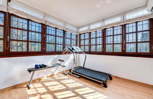 Villa in Marbella with golf views - Photo 2