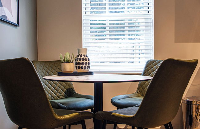 Thetford Hive - Photo 31