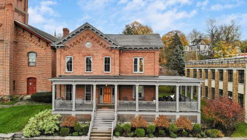 On Catskill Main Street, Upscale Charm + Outdoor Living Beatrice by Avantstay - Foto 1, Other