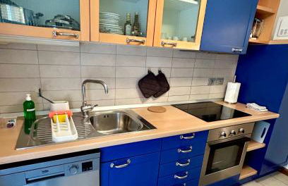 Riva Family Home - Central Apartment - Photo 12