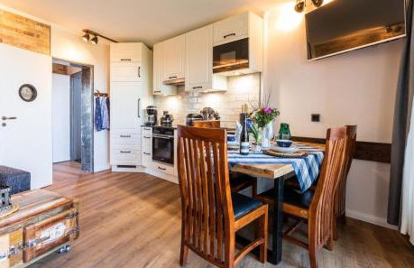 Terrassen-Fewo "Ankerplatz" direkt am Ostseestrand inkl Schwimmbad - Foto 1