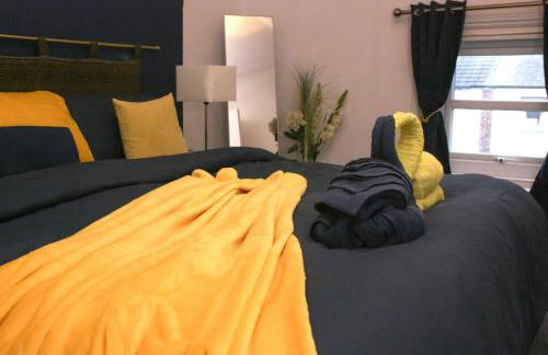 Coastal Comfort - Photo 1