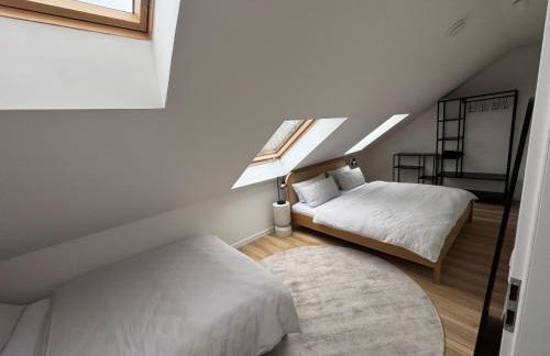 ApartNaest Radeberg - vollausgestattete 1 - bis 4-Zimmer Apartments l 24h Zugang per Code l Check-in Anleitung über Posteingang l Parkplatz auf Anfrage l Frühstück optional - Foto 63