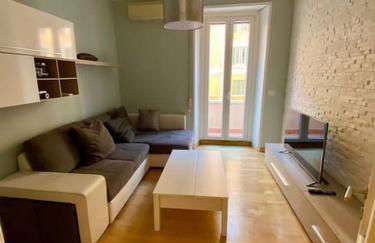 Lovely Apartment near metro A Re di Roma - Foto 6