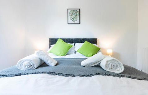 Jasmine Villa B - Ideal for QMC & Uni - Free parking - Photo 14