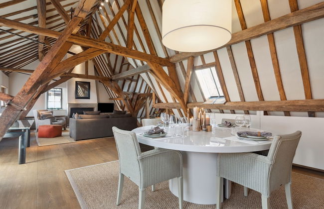 Beautiful and Authentic Penthouse in Bruges Center - Photo 26