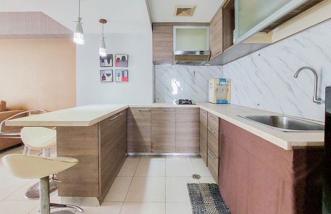 Comfort And Simply Look 2Br At Great Western Apartment - Photo 10