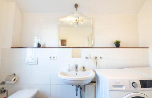 Grosse-Monteurwohnung-in-Villa-4-Zimmer-8-Personen-WLAN-TV-Kueche-Ahrensburg-Naehe-Hamburg-AGRP1202 - Photo 16