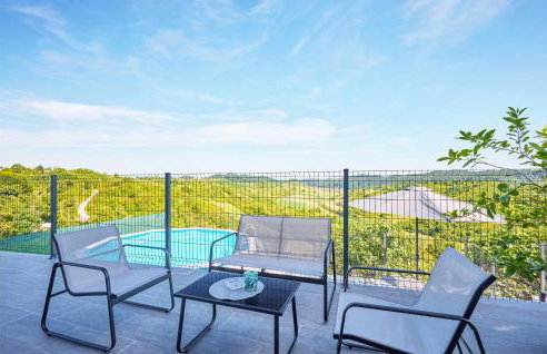 Lovely Home In Kladje With Kitchen - Photo 16