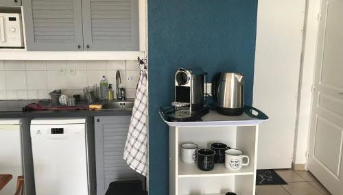 T2 front de mer piscine parking terrasse du samedi au samedi juillet août 2026 - Foto 5