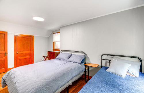 Charming Damascus Retreat with Deck and Creek Views! - Foto 17