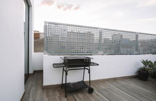 Duplex Oasis with Terrace, Pool and BBQ & Parking - Foto 14
