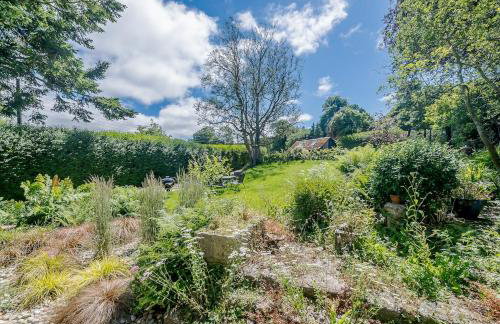 4 bedroom detached house in the heart of Chagford - Photo 37