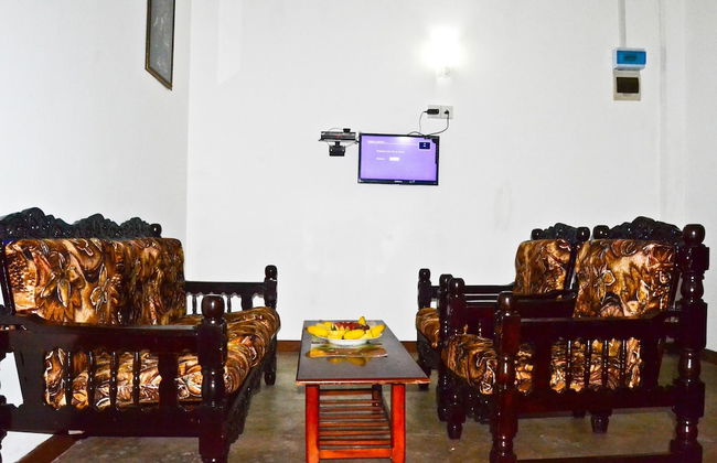 Ocean Breeze Villa - Photo 2