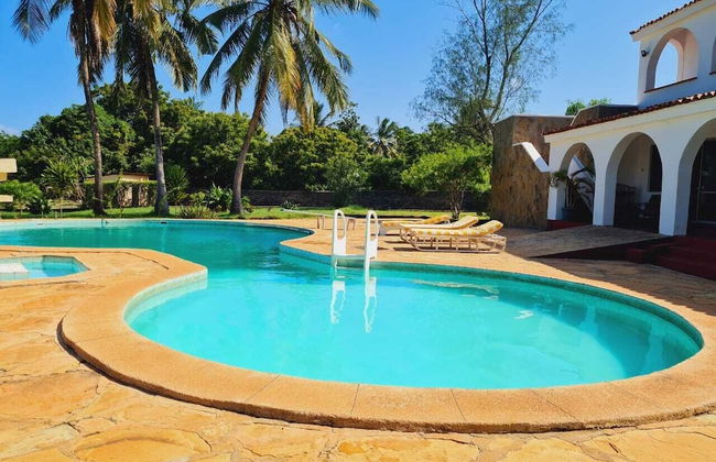 Lux Suites Sanuna Villas Diani - Foto 10