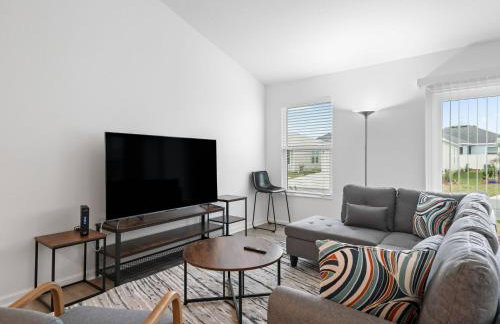 1642 Z5 VILLAGE OF LAKE DENHAM by REMAX Premier - Foto 7