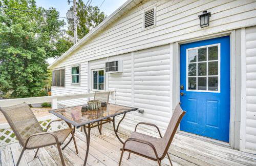 Cozy Cottage with Deck Walk to Lake of the Ozarks! - Foto 21