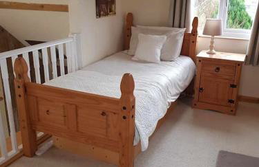 The old hayloft on 22 acre country smallholding - Foto 5