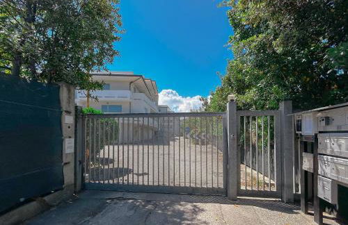 Perfect Spot with WiFi & AC by Host Hero - Foto 28