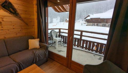 SOLEIL DES ECRINS Puy Saint Vincent 1800 appart 4 pers refait neuf - Foto 3