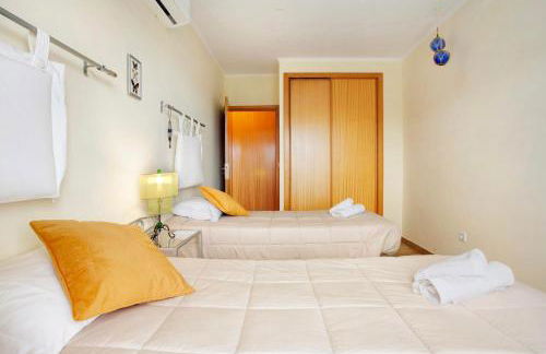 Energia Dourada - Porto Santo - Foto 17