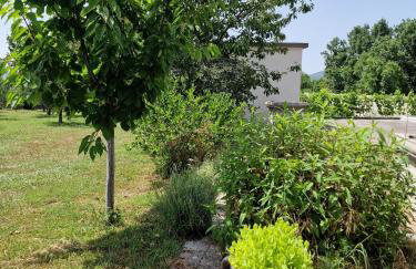 Charming village house with pool - Photo 15