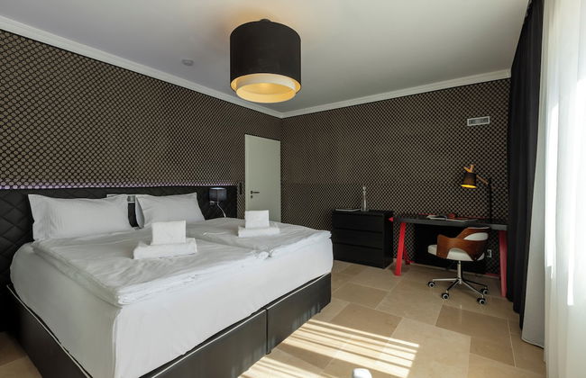 The Queen Luxury Apartments - Villa Medici - Photo 37