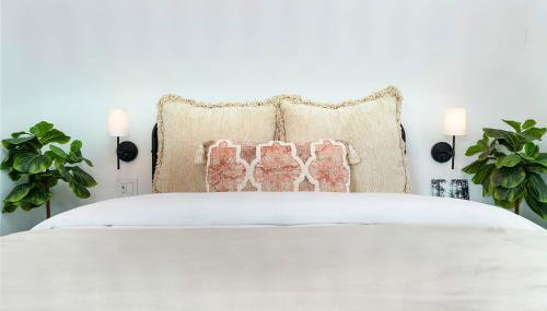 Hidden Cottage mins to Main St and sleeps 4 - Foto 4