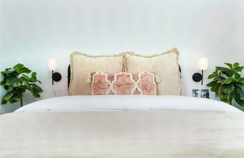 Hidden Cottage mins to Main St and sleeps 4 - Photo 4