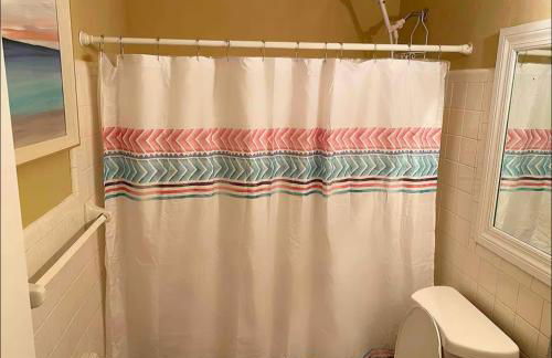 Lovely 2 Bedroom Condo With Free Parking & Wifi!! - Foto 4