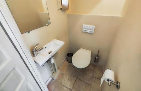 2 Bedroom Gorgeous Home In Saint-Laurent-De-La-Ca - Foto 19