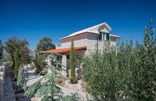 Olive Park House Brač - Photo 4