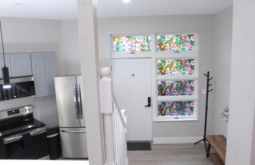2 bdrm Modern & Hip Apt with Private Patio - Foto 10