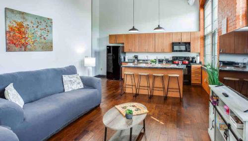 NY Style Centric Loft with King Bed by Park av. - Foto 3