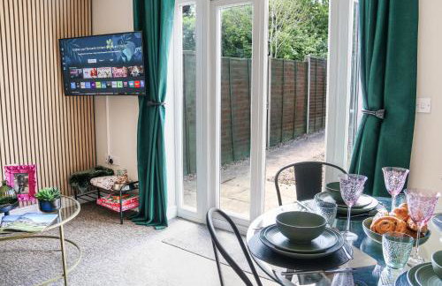 Stylish 2 Bedroom Property - Foto 25