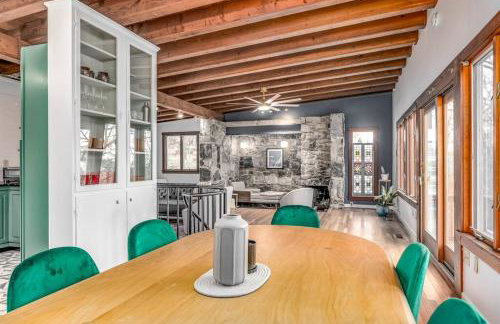 Stone Cabin on Valley View - Firepit & Hot Tub - Foto 21