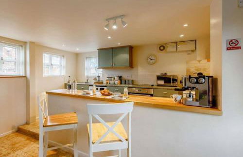 Cottage at The Butchers Arms - Photo 7